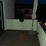 Marija Simicic 아파트