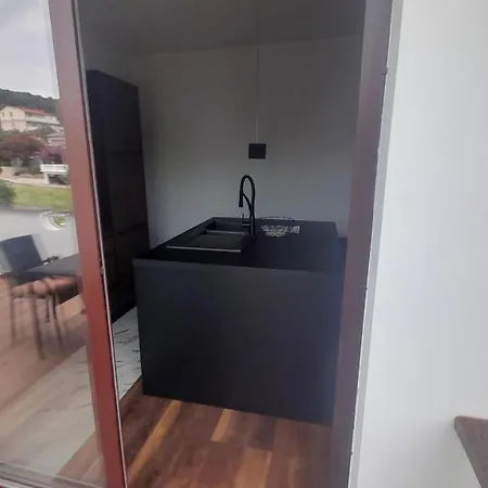 Marija Simicic * Kampor